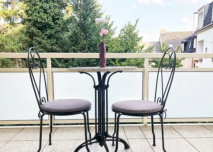 Wunderschoene Altbauwohnung Mit Flair In 公寓 *